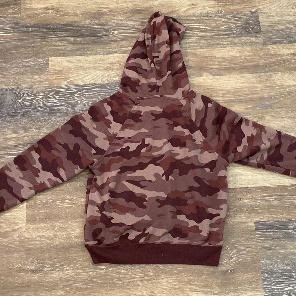 E212 Old Navy Burgandy Camouflage Hoodie Sz S NEW